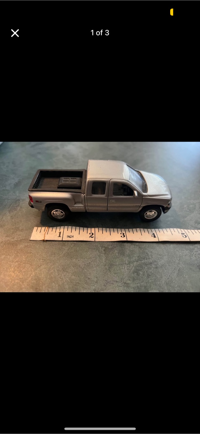 Lot of 3 Classic Car Die-Cast Model Vehicles