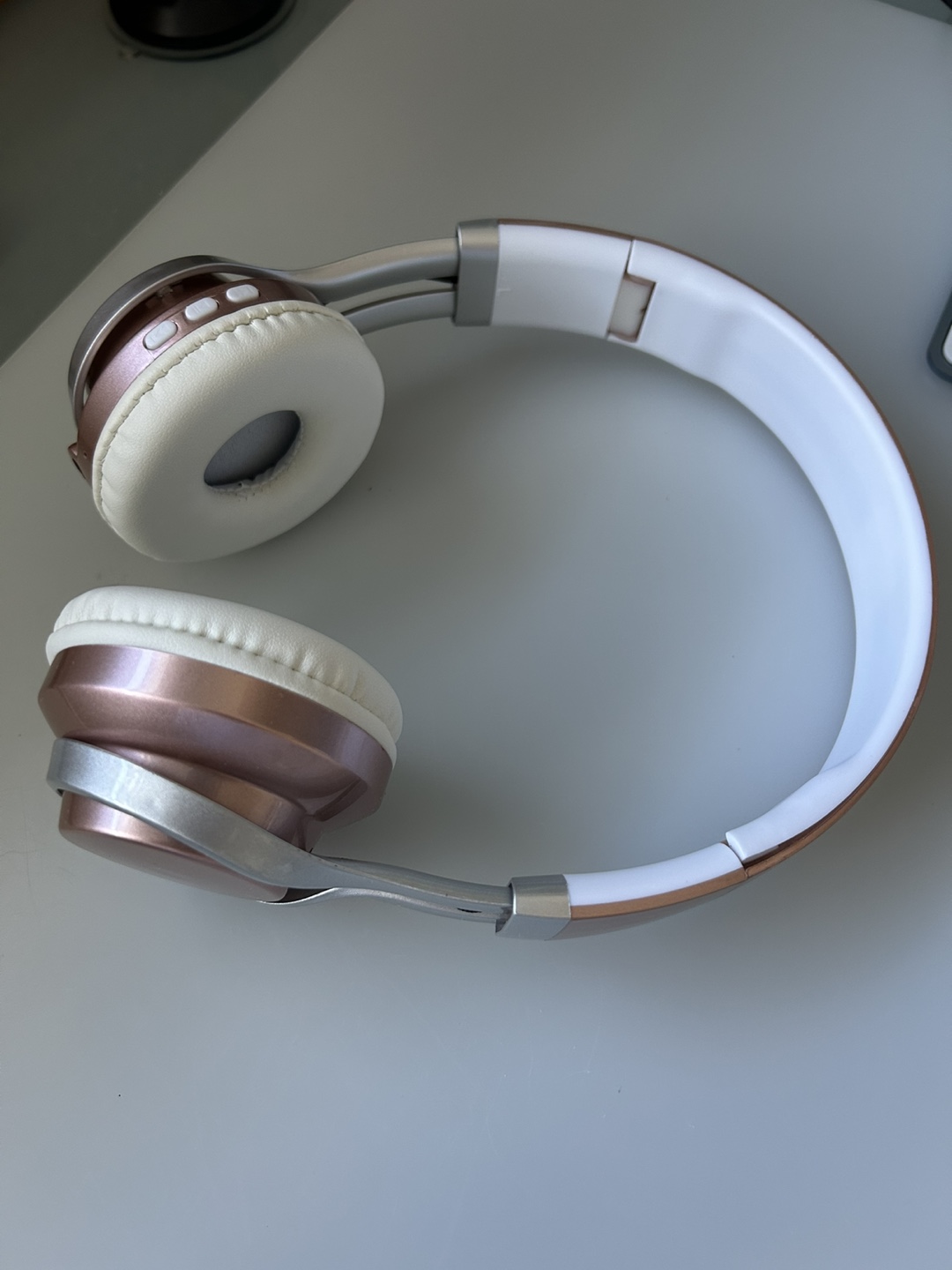 Gabbba Goods Metallix Foldable Wireless Headphones - Rose Gold - photo 2
