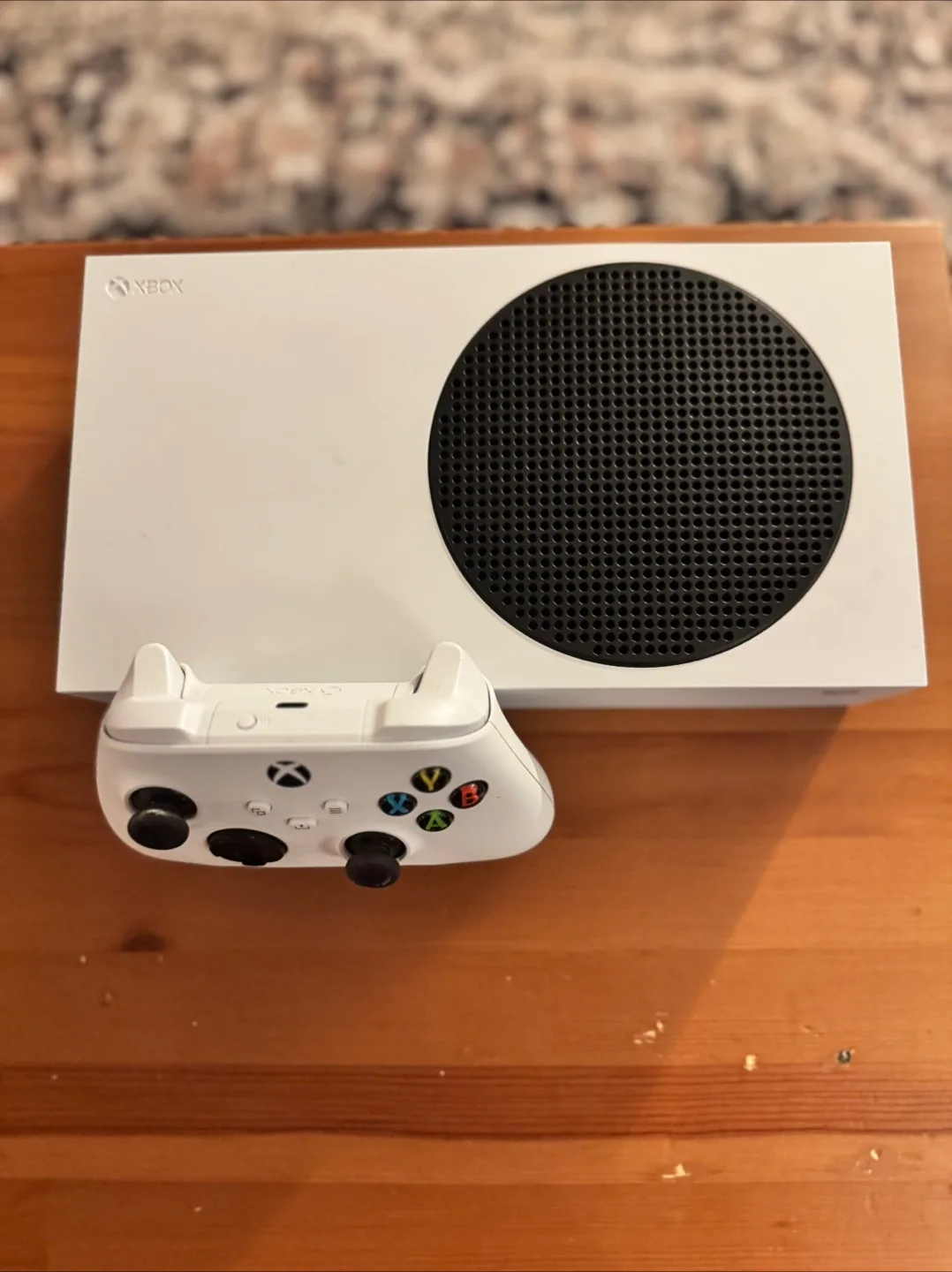 Xbox Series S Console with Controller (512gb) image indicator(3)