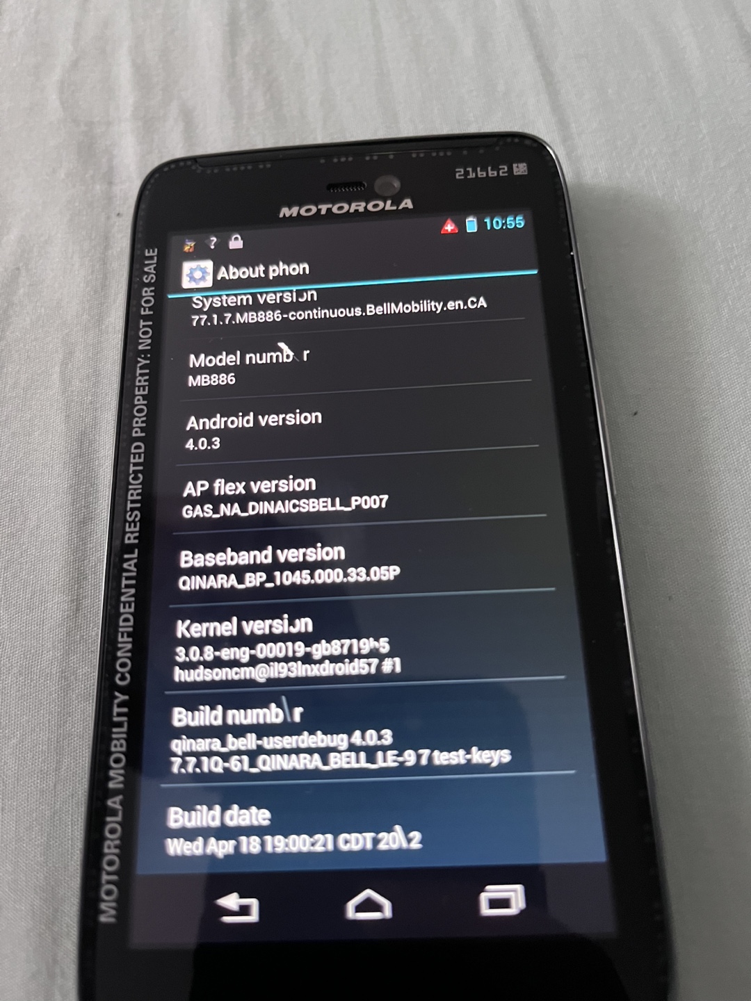 Motorola MB886 Android Phone - photo 2