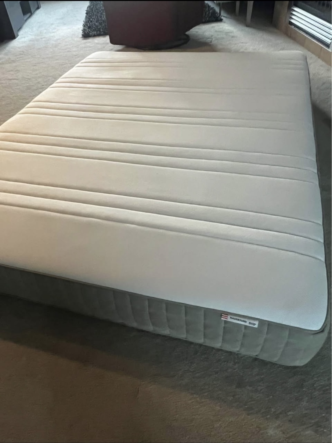 IKEA HAUGESUND QUEEN size hybrid foam/spring mattress bed set