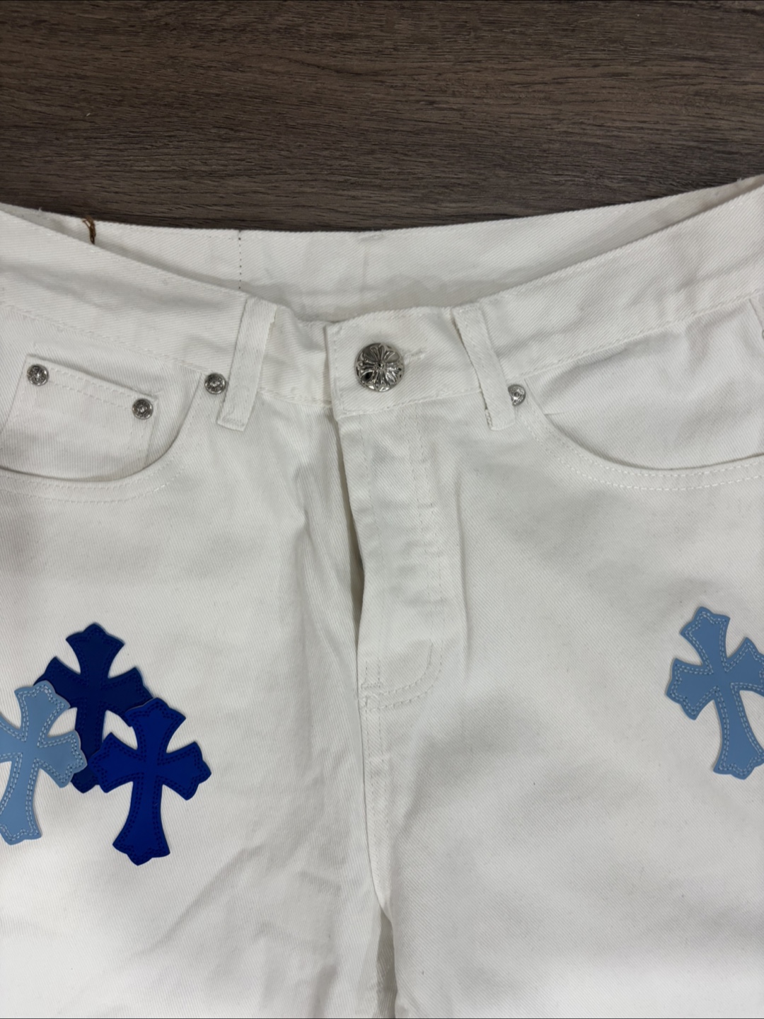 Chrome Hearts White Denim Jeans with Blue Cross Patches - photo 4