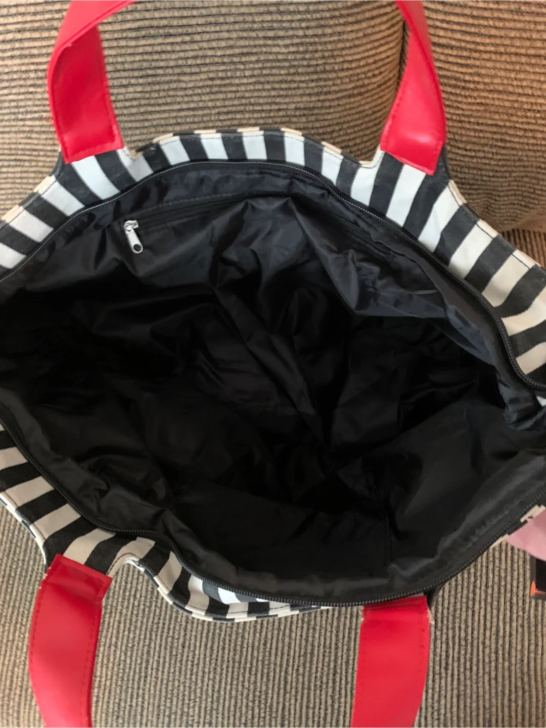 CHI Striped Tote Bag image indicator(2)