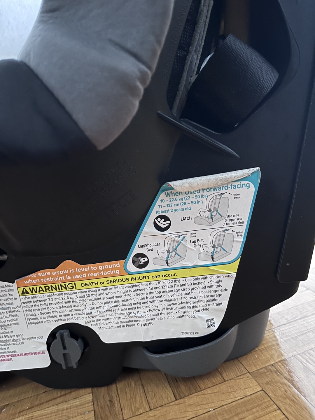 Evenflo Sonus Convertible Car Seat - Black/Grey - photo 4