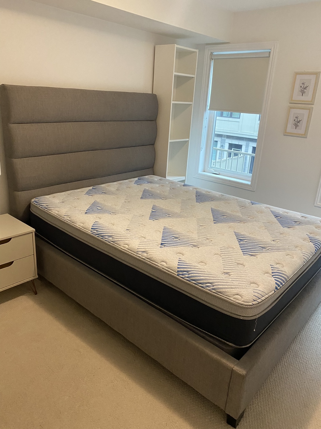 Queen Size Bed Frame with Serta Perfect Mattress & Box Spring - photo 4
