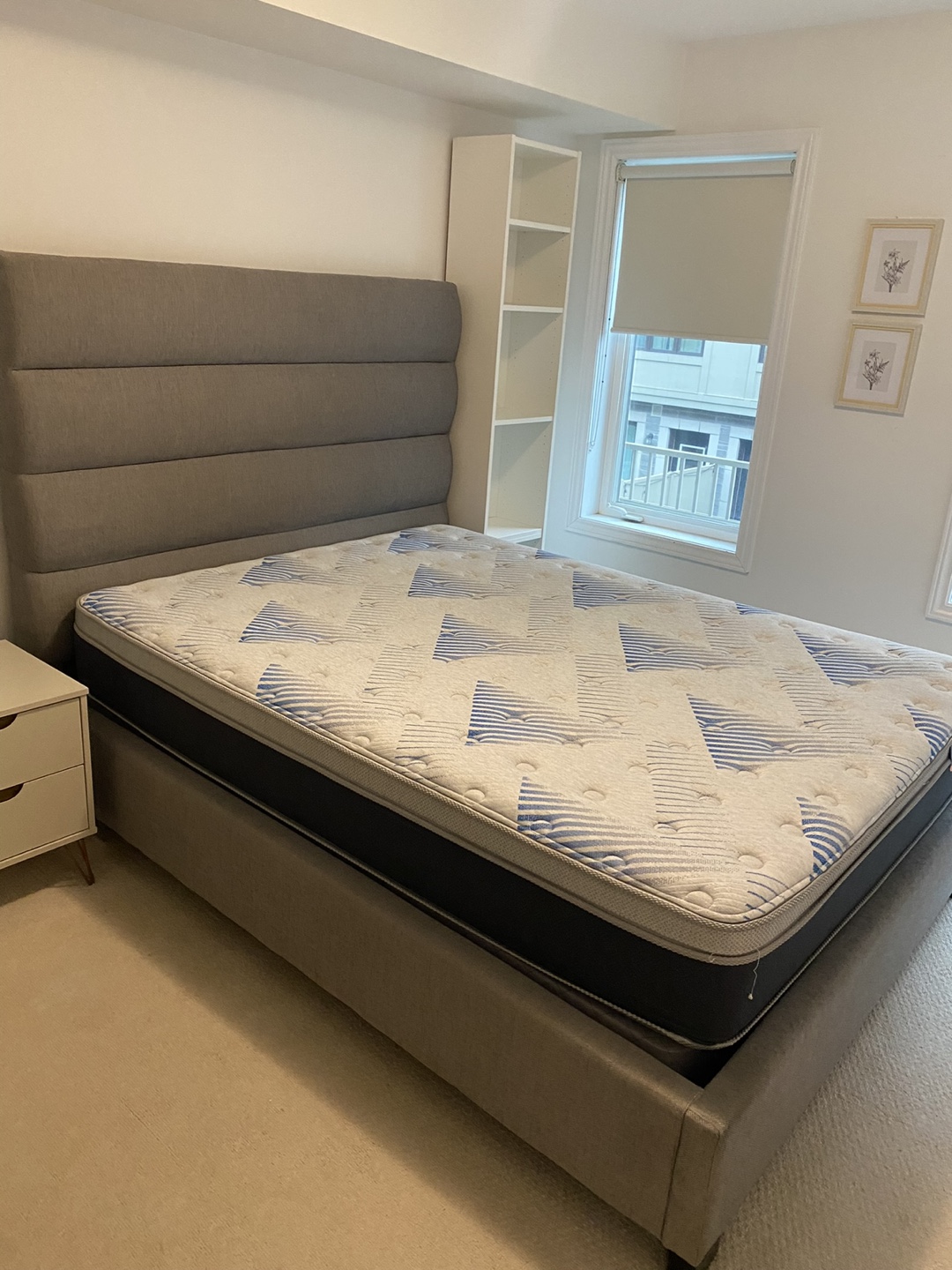 Queen Size Bed Frame with Serta Perfect Mattress & Box Spring - photo 5