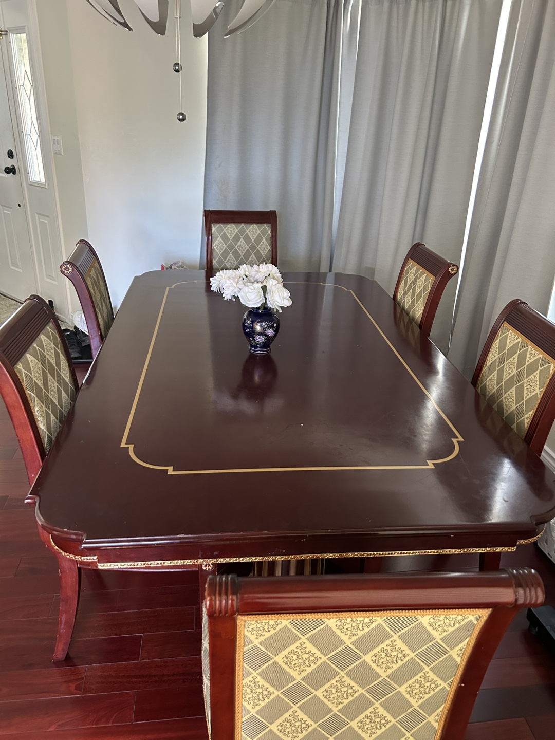 Elegant Cherry Wood Dining Table Set - photo 2