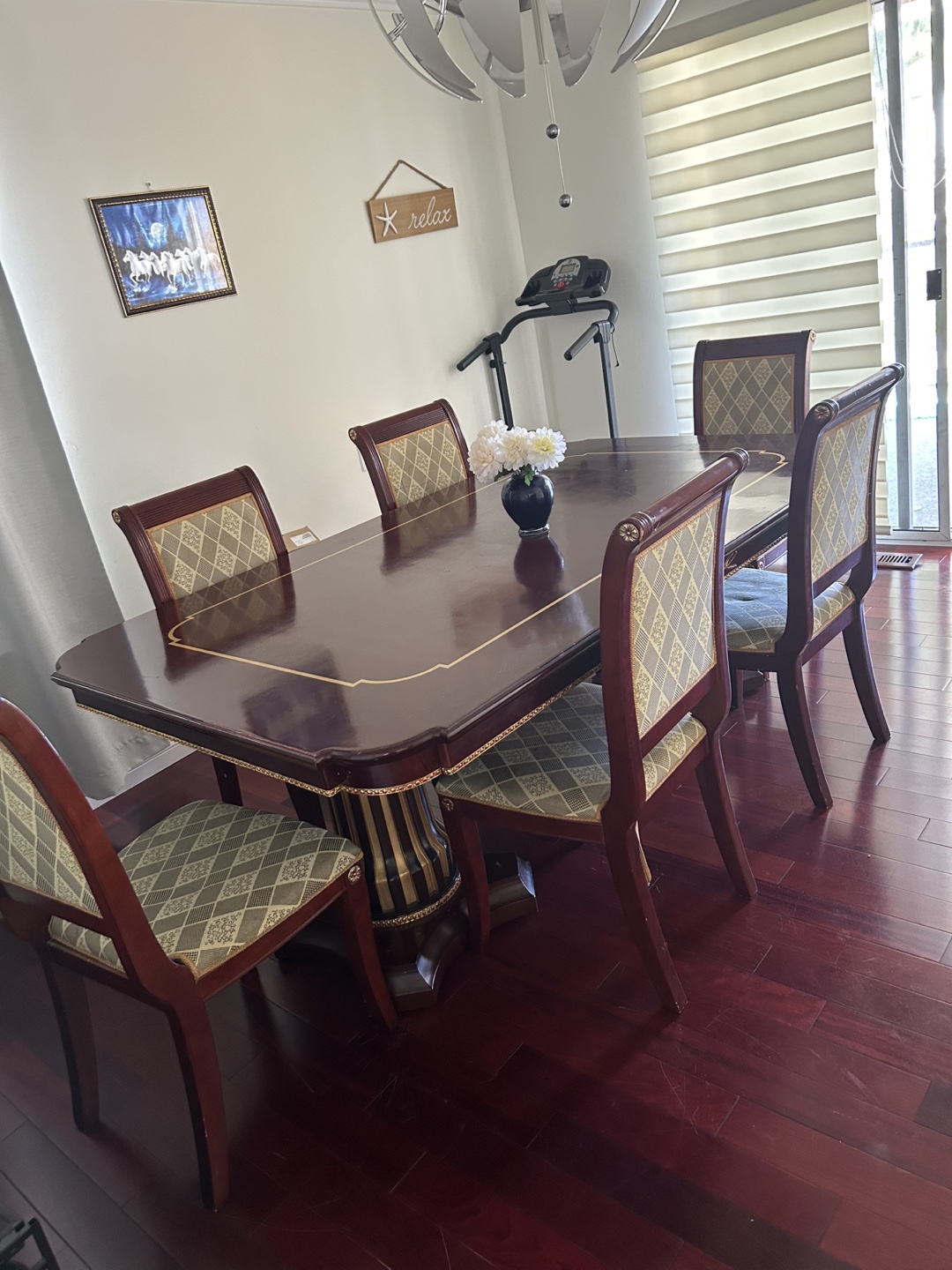 Elegant Cherry Wood Dining Table Set