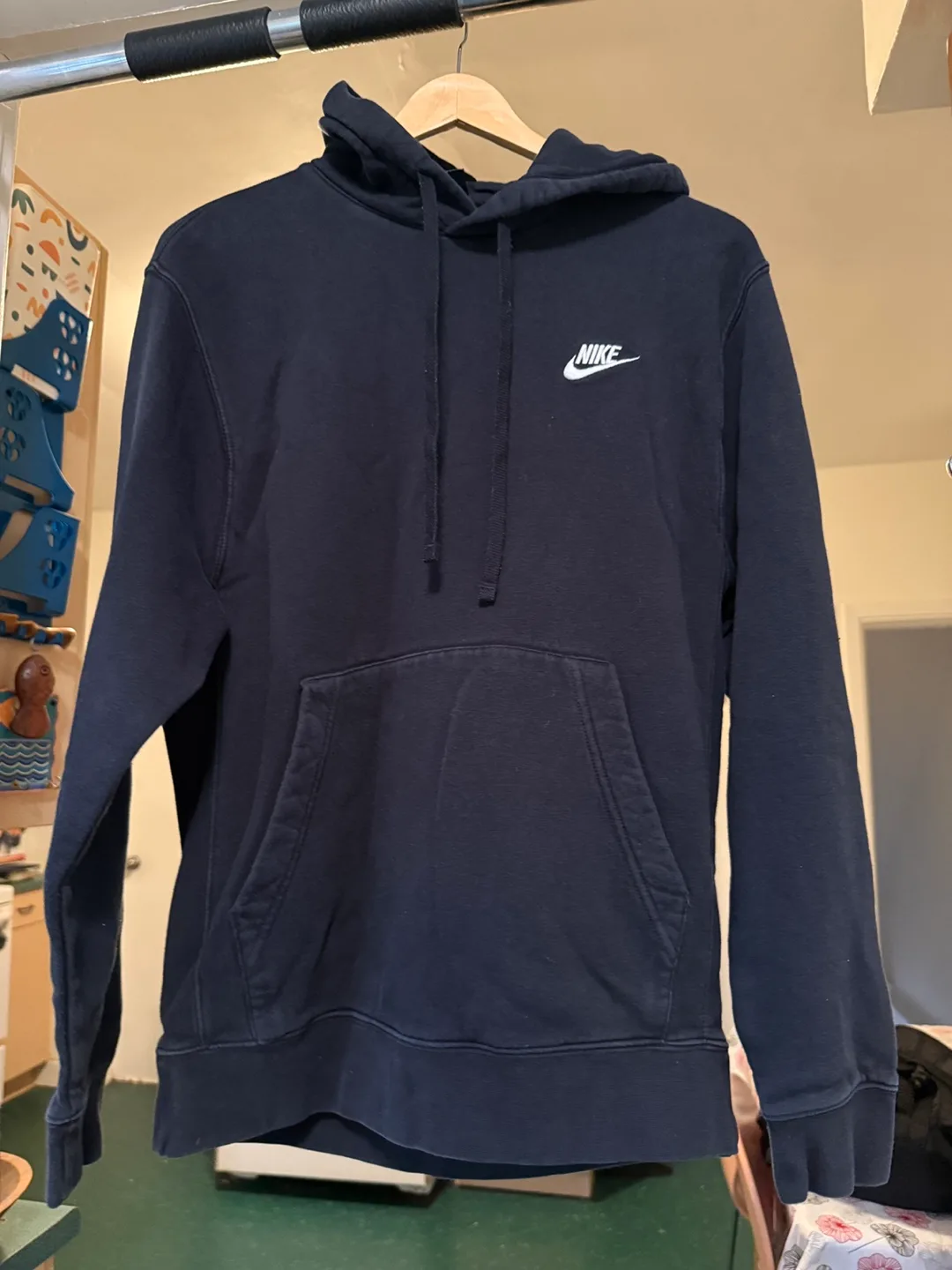Nike Men's Size Small Hoodie image indicator(2)