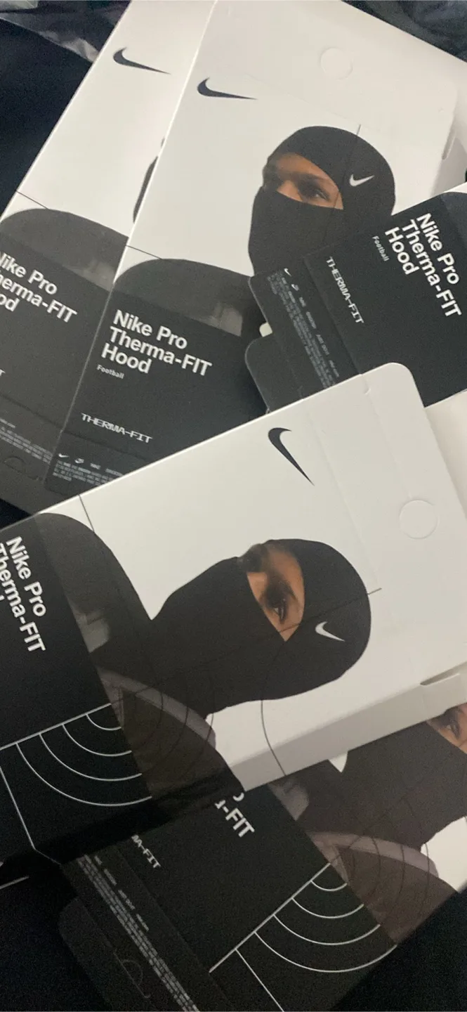 Nike Pro Therma-FIT Hood - Black Balaclava thumbnail