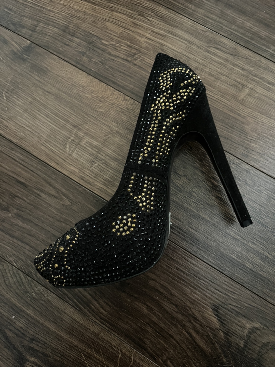 Le Chateau Black & Gold Rhinestone Heels - photo 3