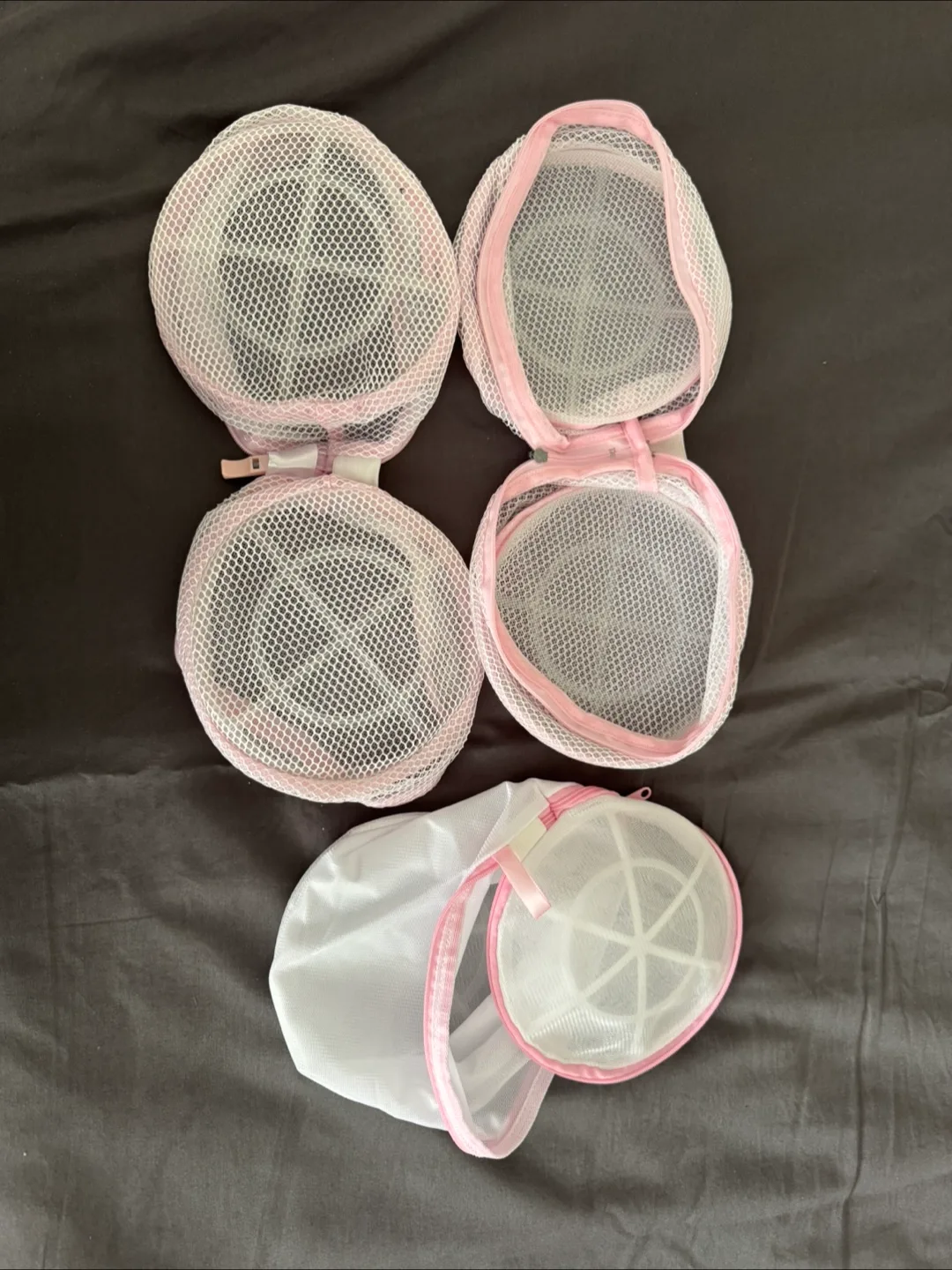 3 Pink and White Mesh Laundry Bags for undergarments 🏒 thumbnail