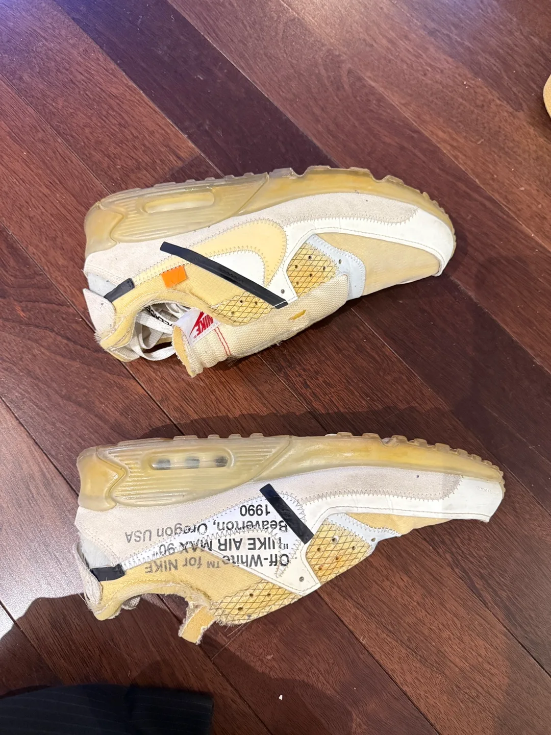 Off-White x Nike Air Max 90 image indicator(5)