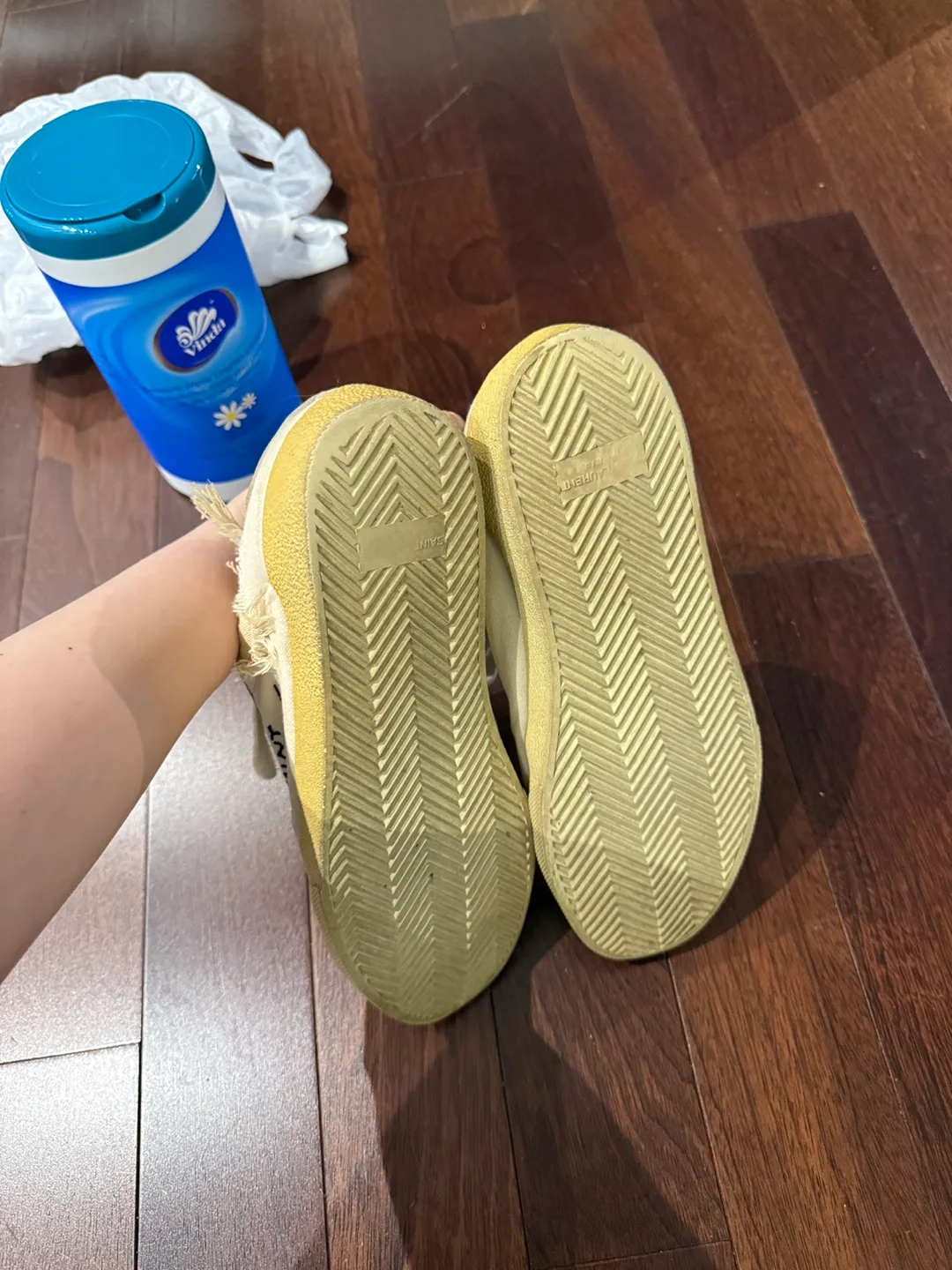 Saint Laurent Distressed Court Classic Sneakers image indicator(4)