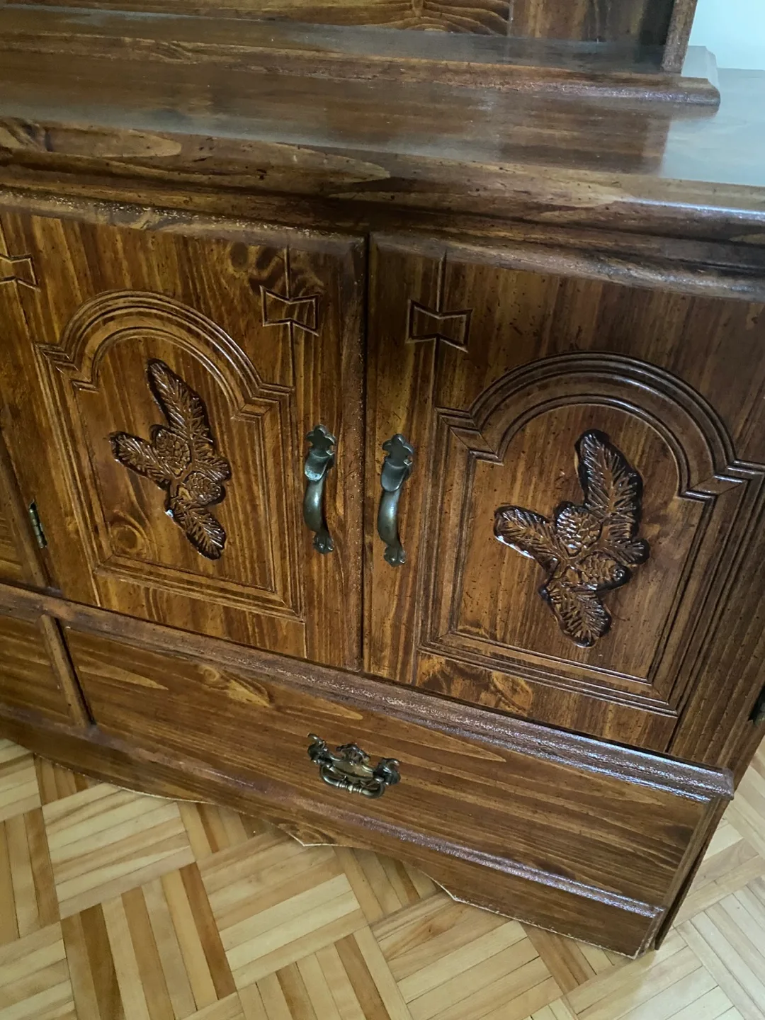 Vintage Wooden Dresser with Mirror image indicator(2)