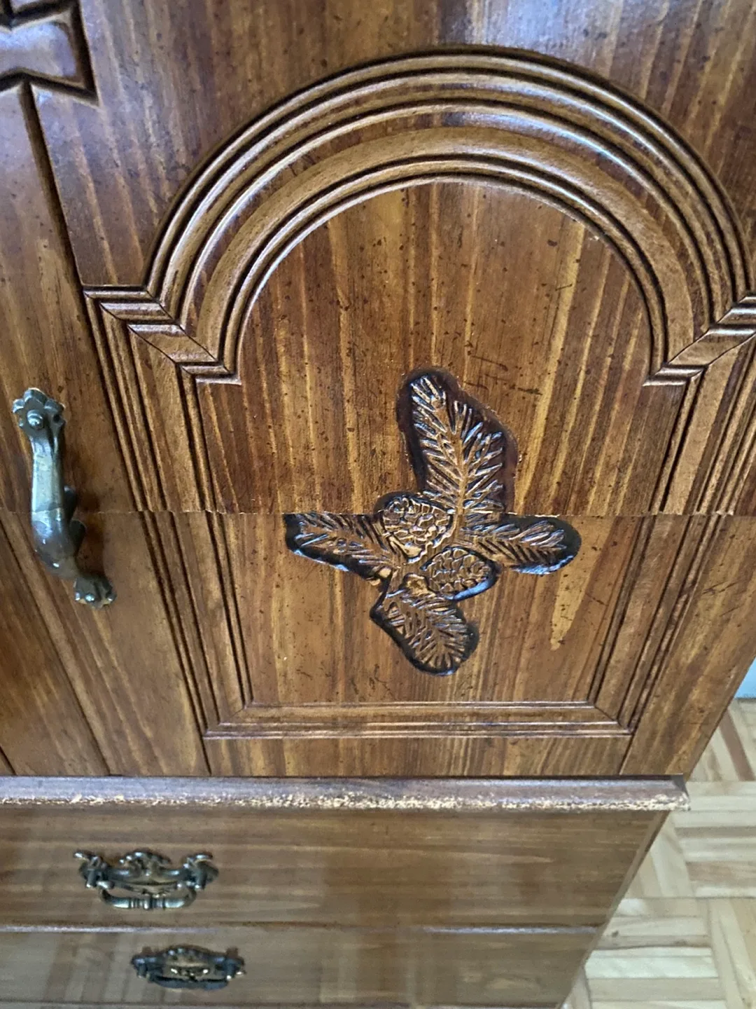 Vintage Wooden Dresser with Mirror image indicator(4)