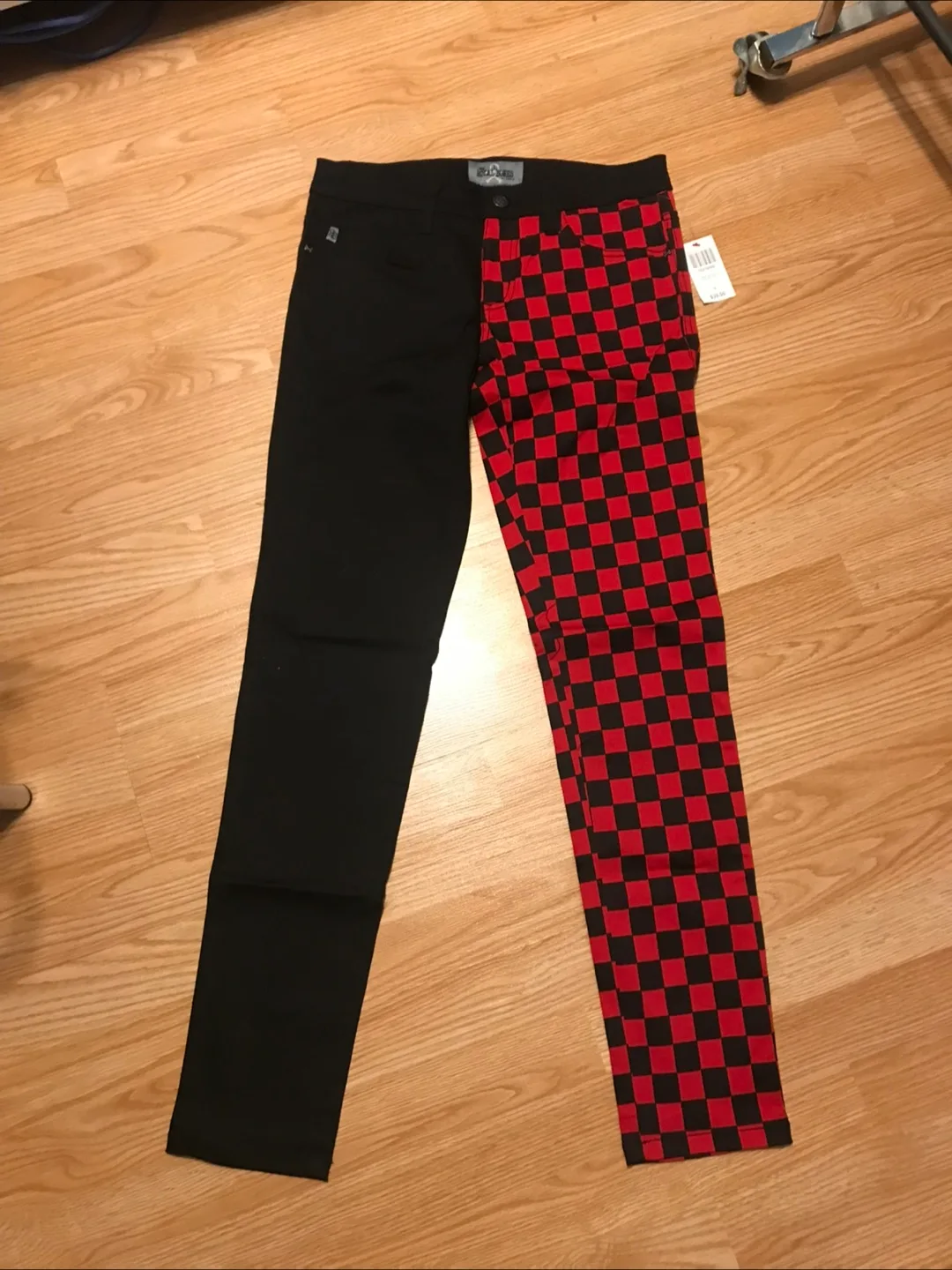 Women’s Brand New Jeans Black and Red Size 9 $20 firm thumbnail