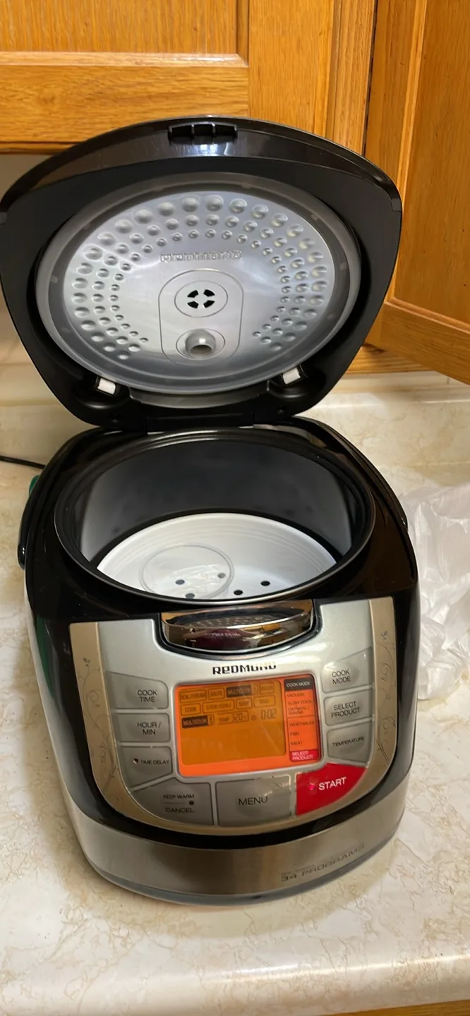 Redmond Multi-Cooker 54 Programs thumbnail