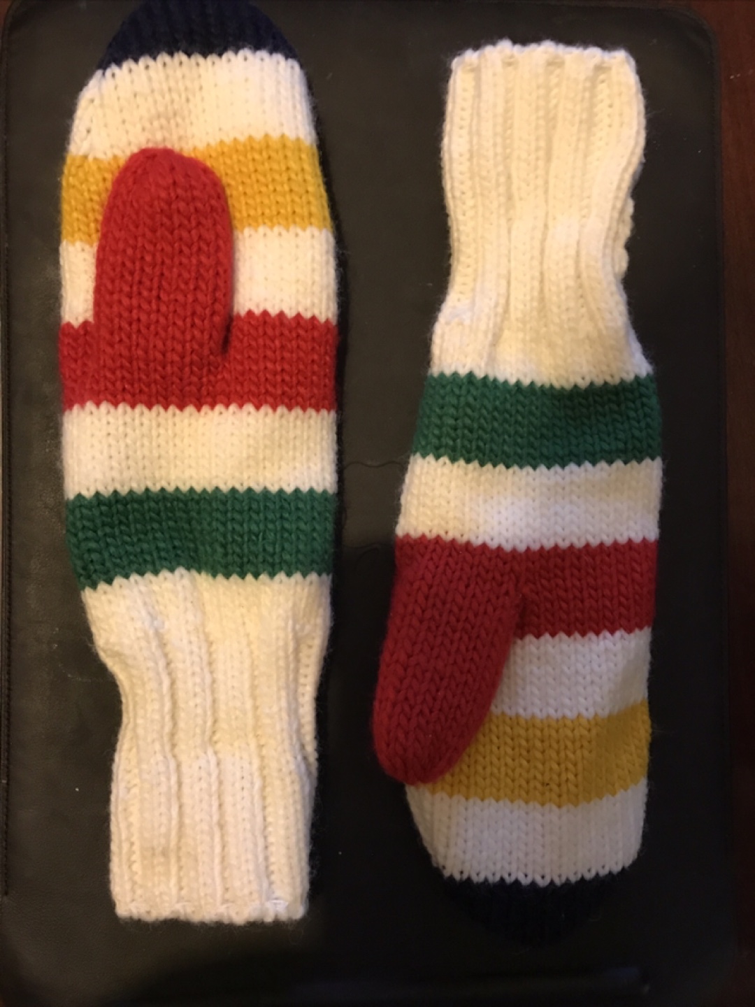 Hudson Bay Hand Knit Mittens - Collectible - photo 2