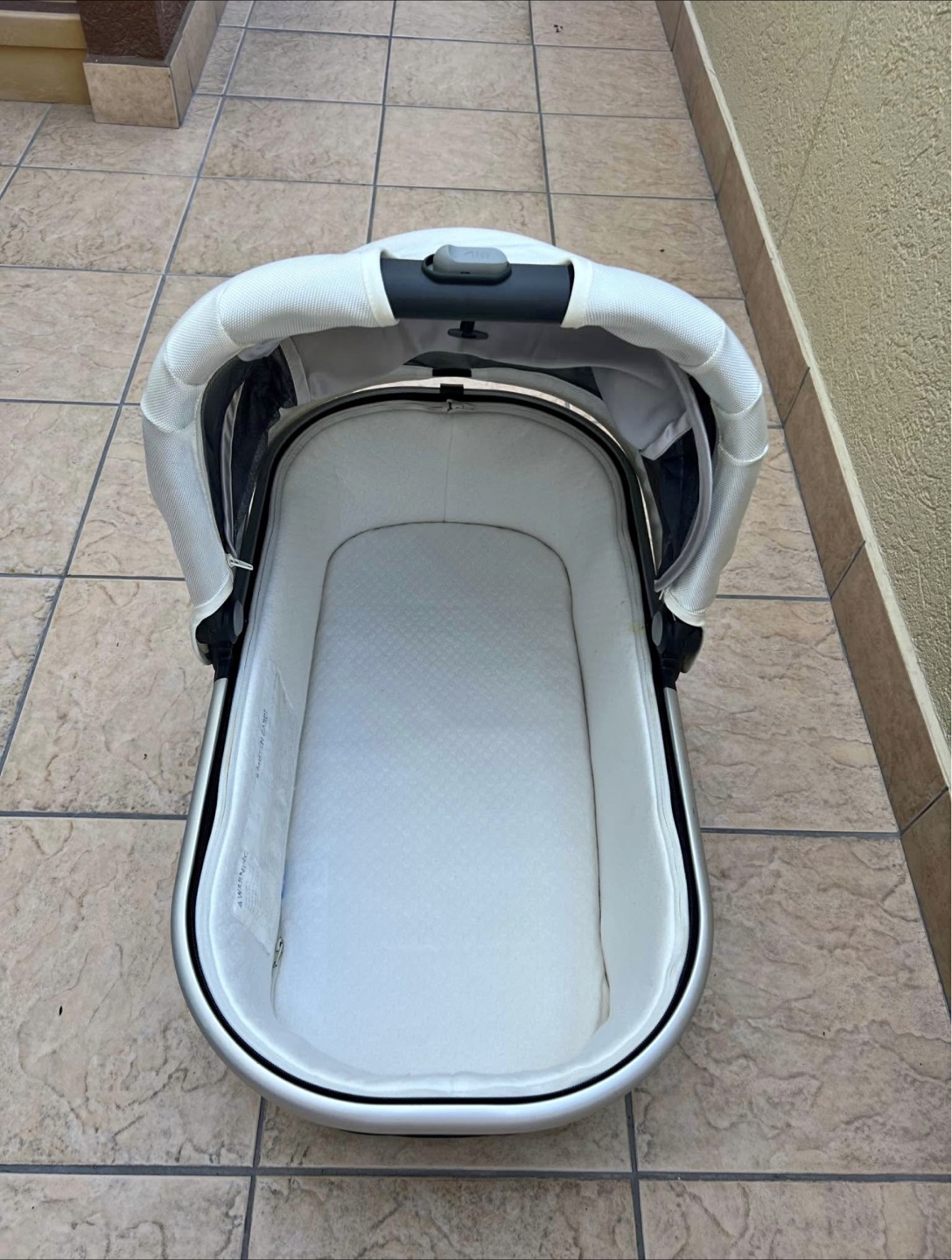 Uppababy stroller with bassinet - photo 3
