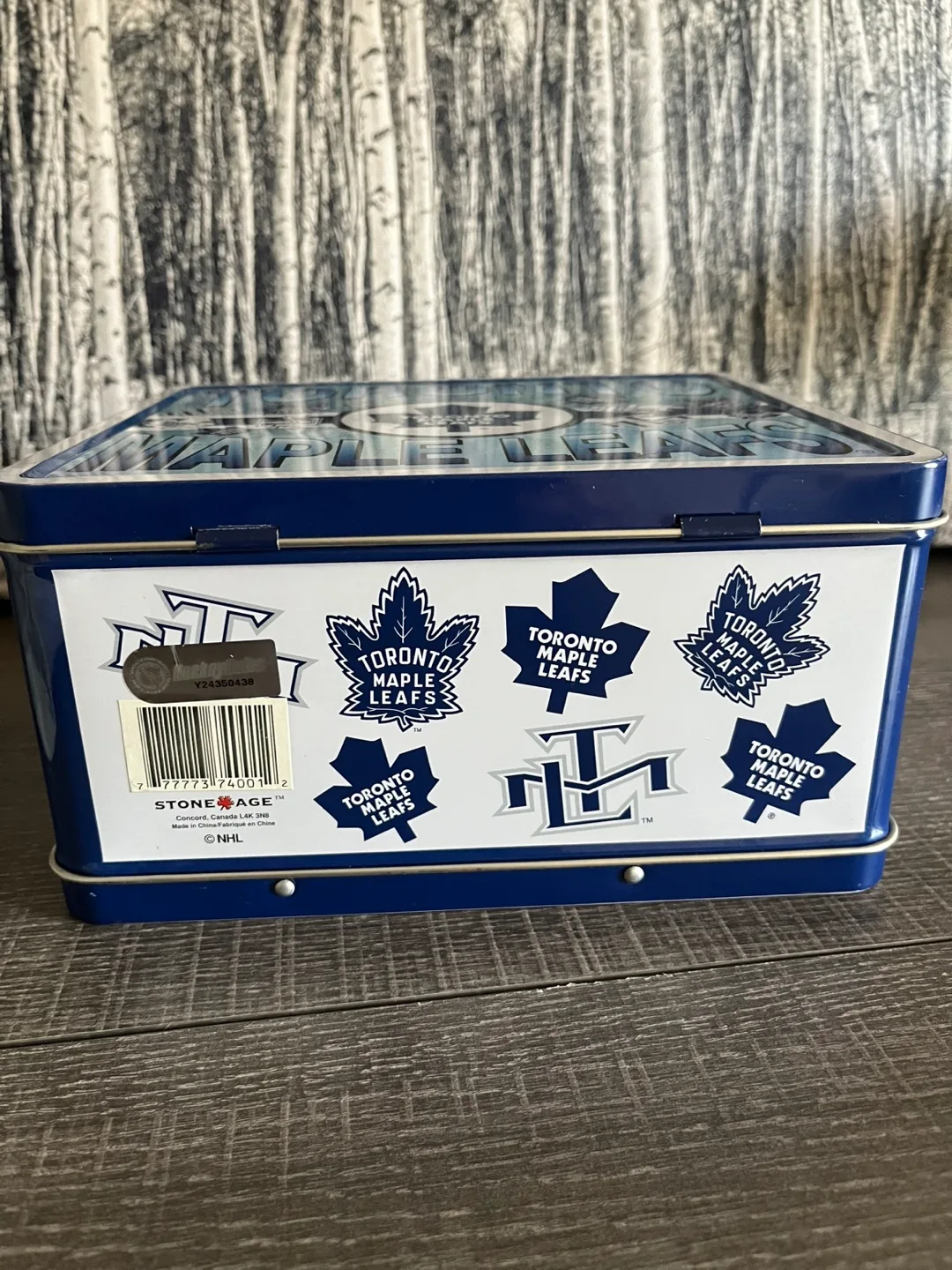 Toronto Maple Leafs Tin Lunch Box image indicator(3)