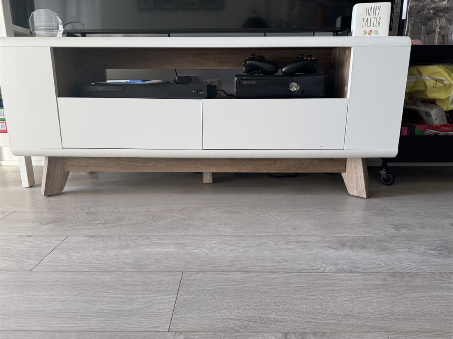Structube Chelsea TV Stand