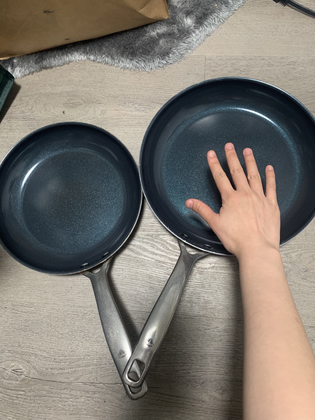 Set of 2 GreenLife Ceramic Non-Stick Frying Pans - photo 2