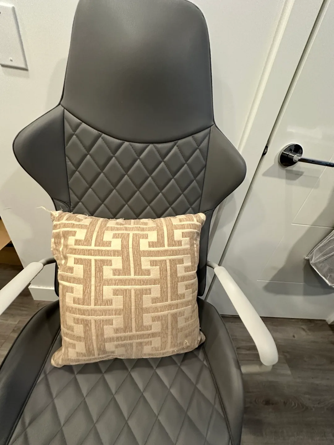 Grey Ergonomic Office Chair thumbnail