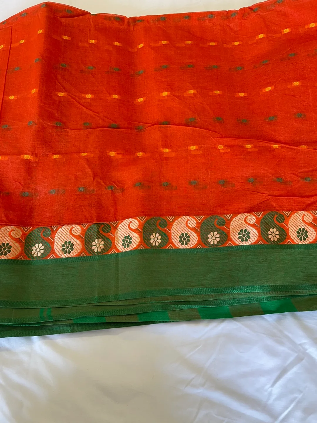 🏒Beautiful Orange and Green Cotton Saree thumbnail