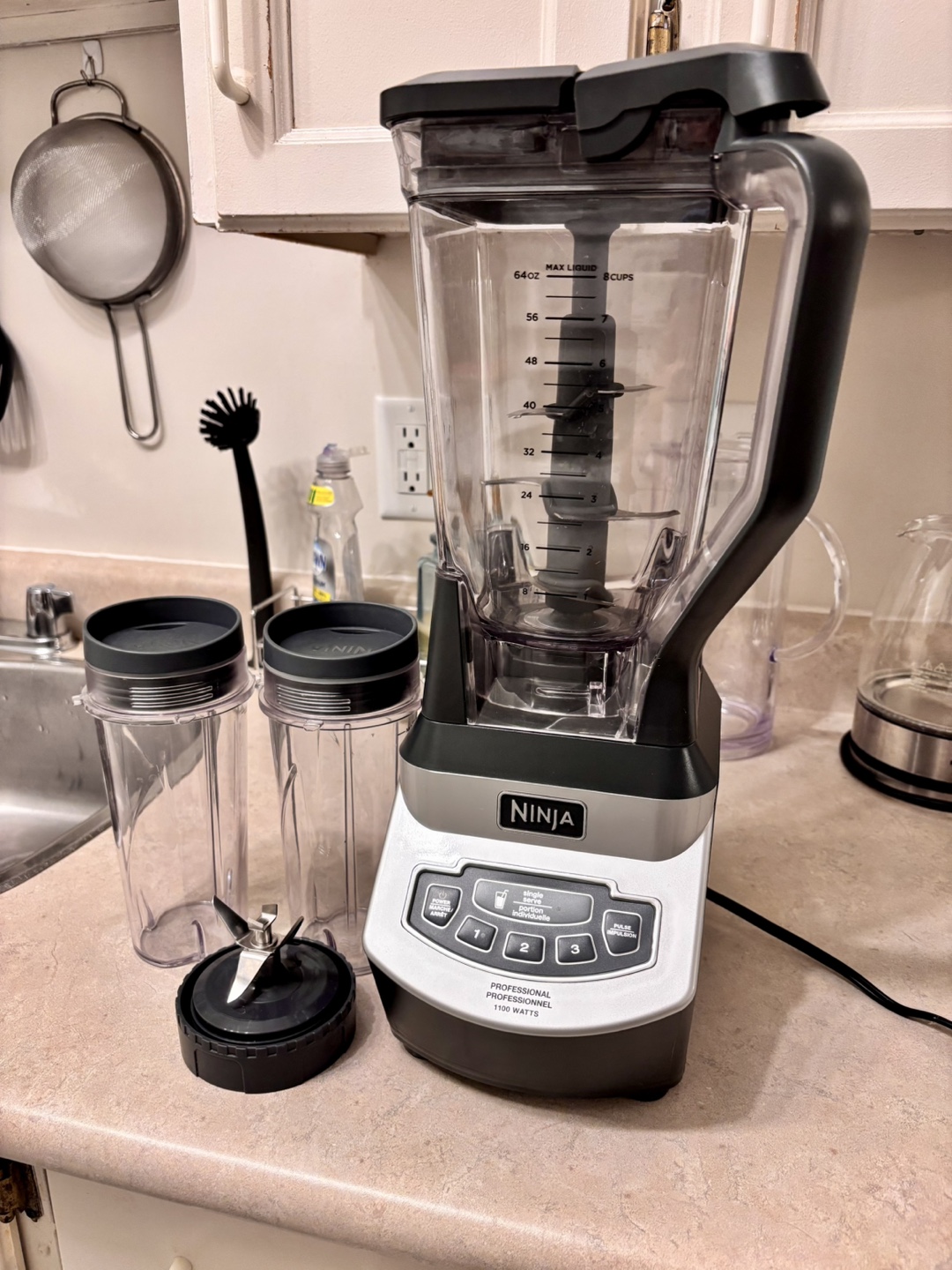 Ninja Professional 1100-Watt Blender with Two Cups