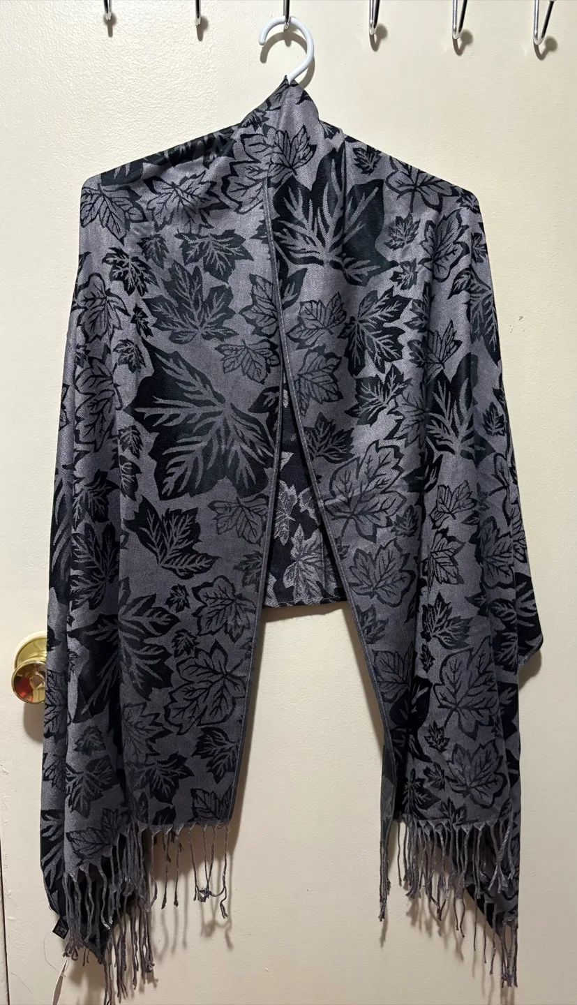 Rose Club Fashion Accessories Scarf image indicator(3)