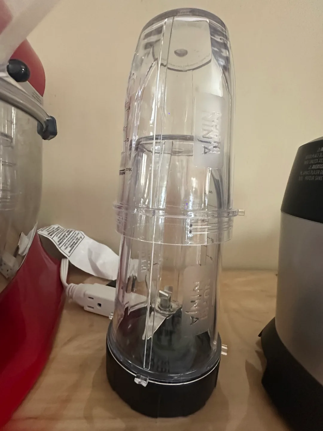 Ninja Auto iQ 1000W Blender with Nutri Ninja Cups image indicator(4)