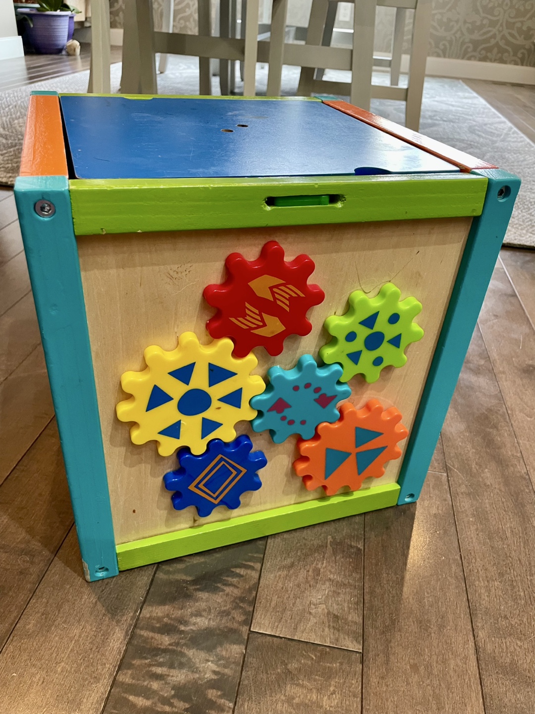 Melissa & Doug Wooden Activity Cube and Bead Maze