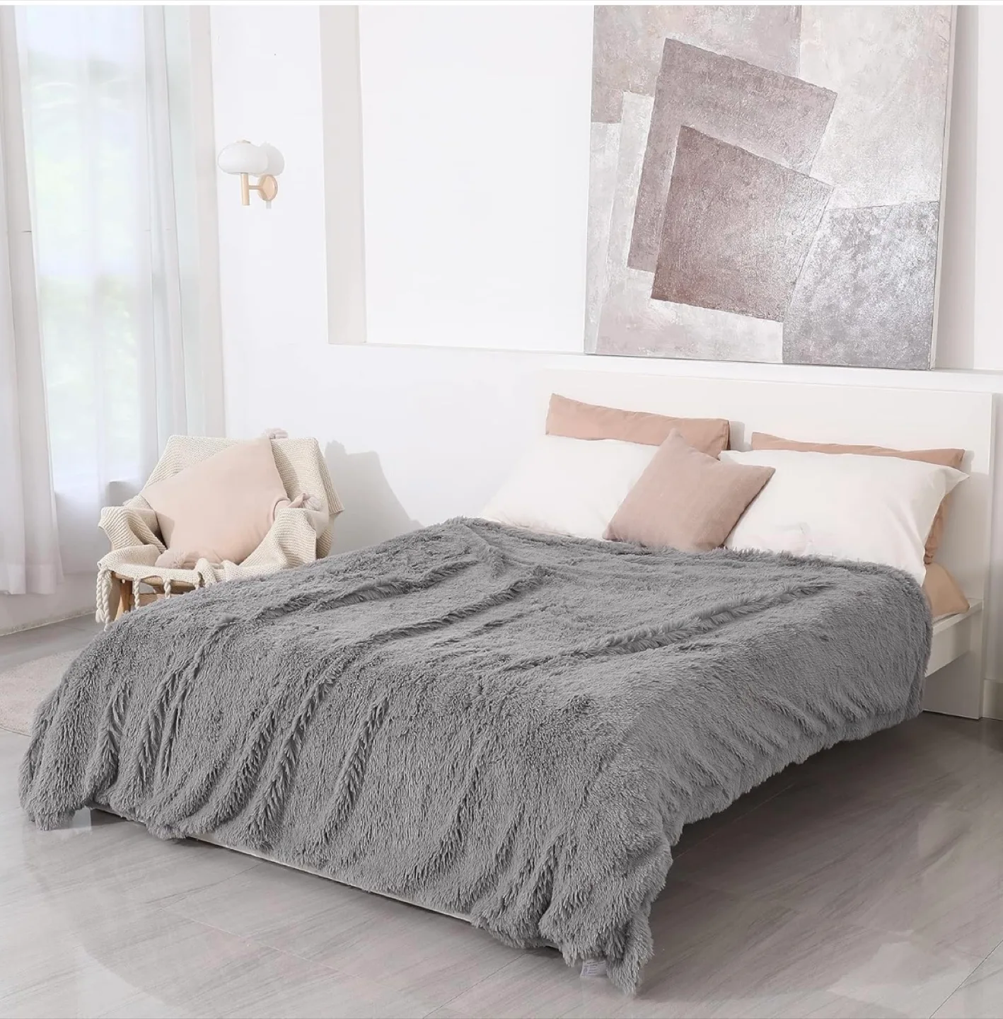Cozy Faux Fur Shaggy Throw Blanket thumbnail