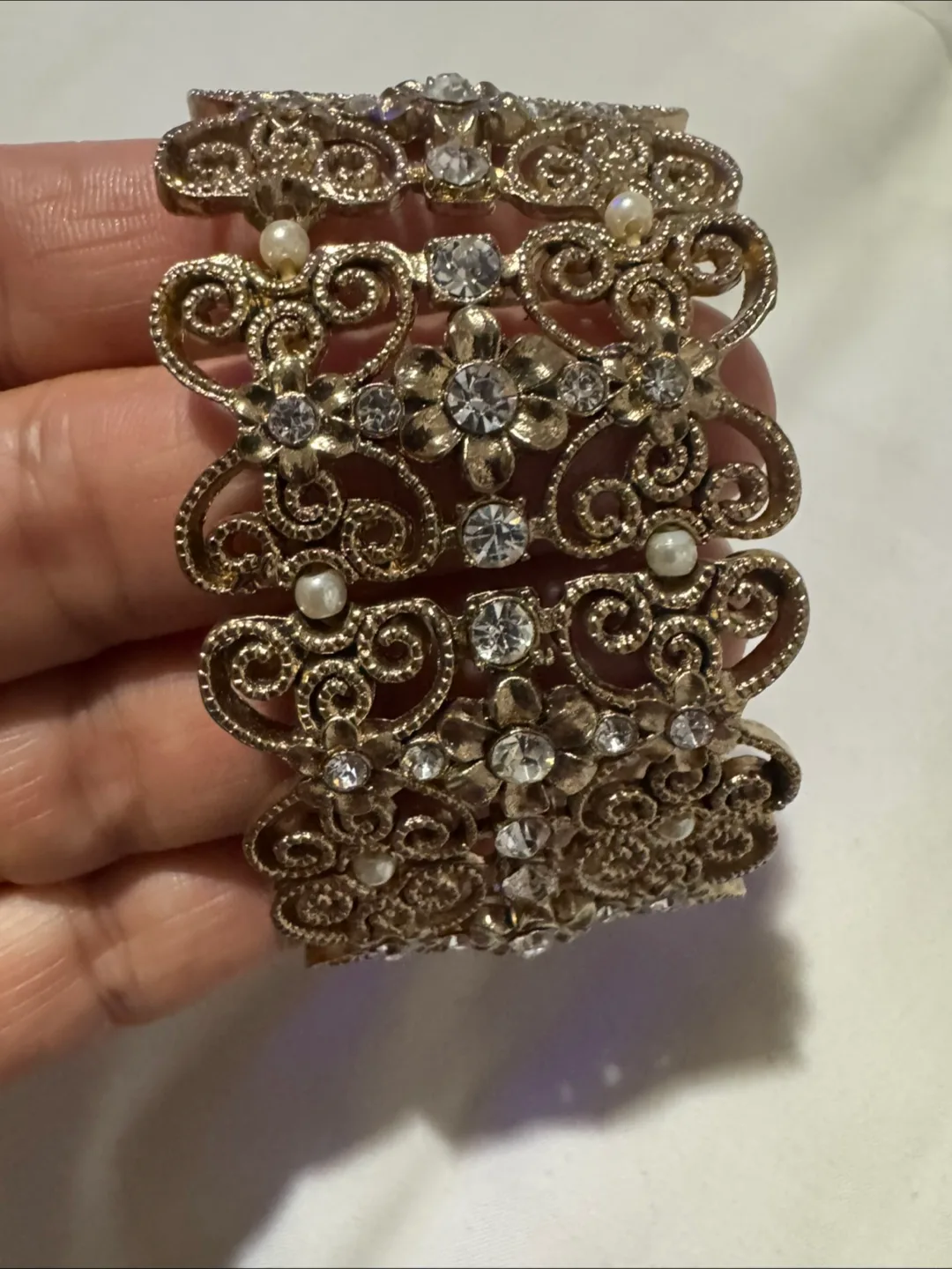 🏒Gold Tone Filigree Bracelet with Crystals and Pearls thumbnail