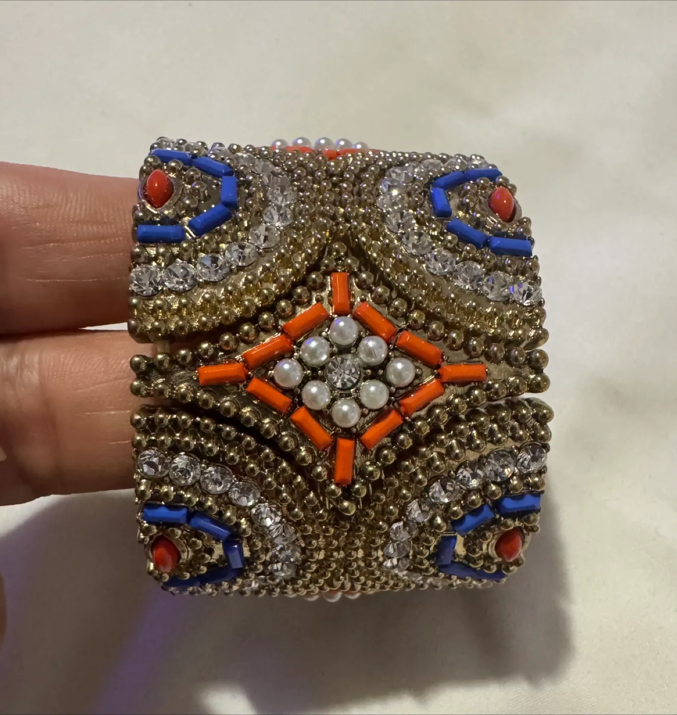 🏒Gorgeous Beaded Cuff Bracelet thumbnail