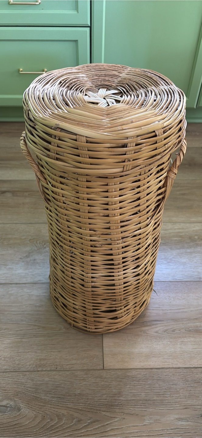 20" tall wicker boho laundry or other tall basket - photo 3