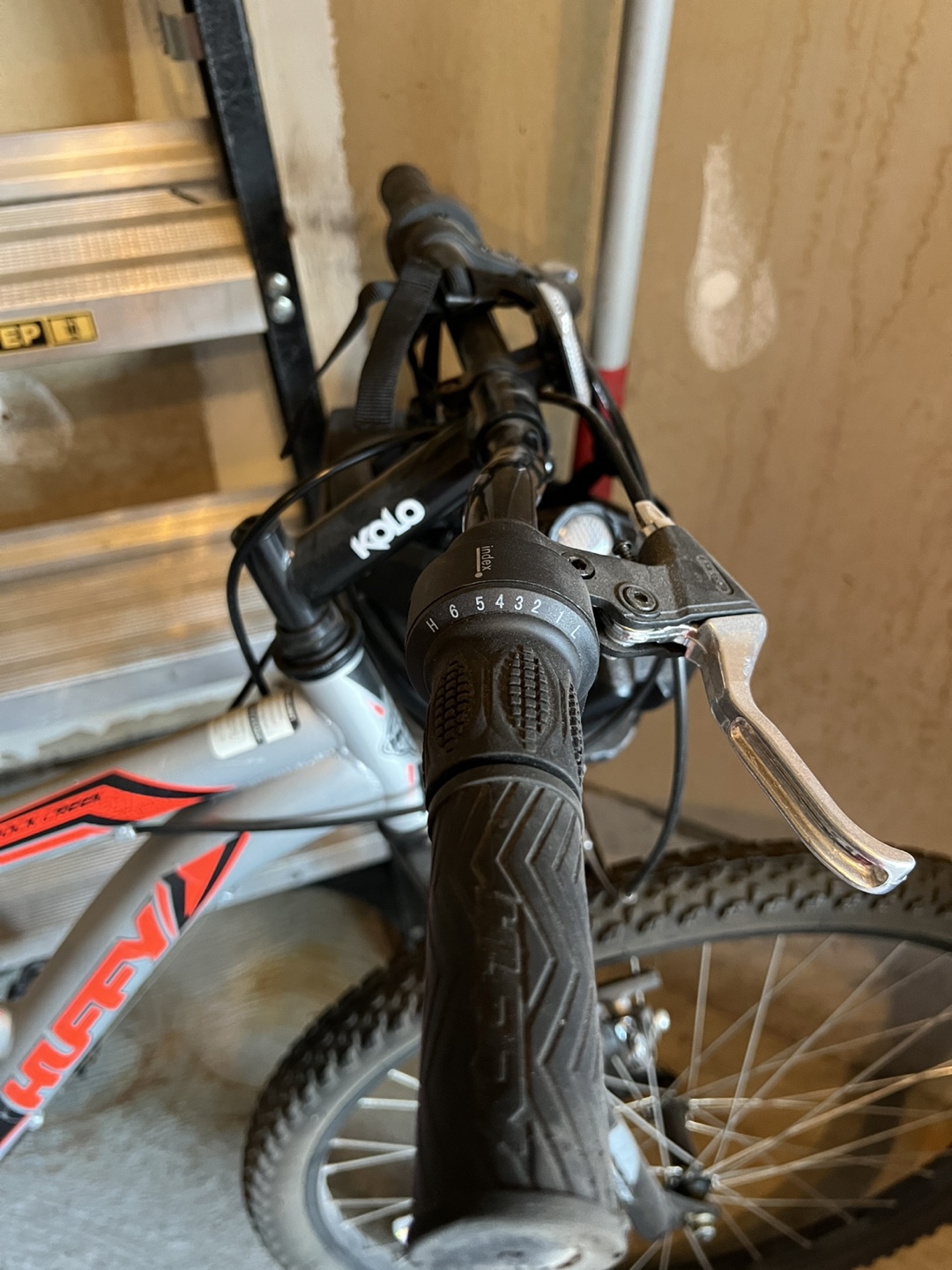 Rock Creek 27-inch Mountain Bike - photo 2