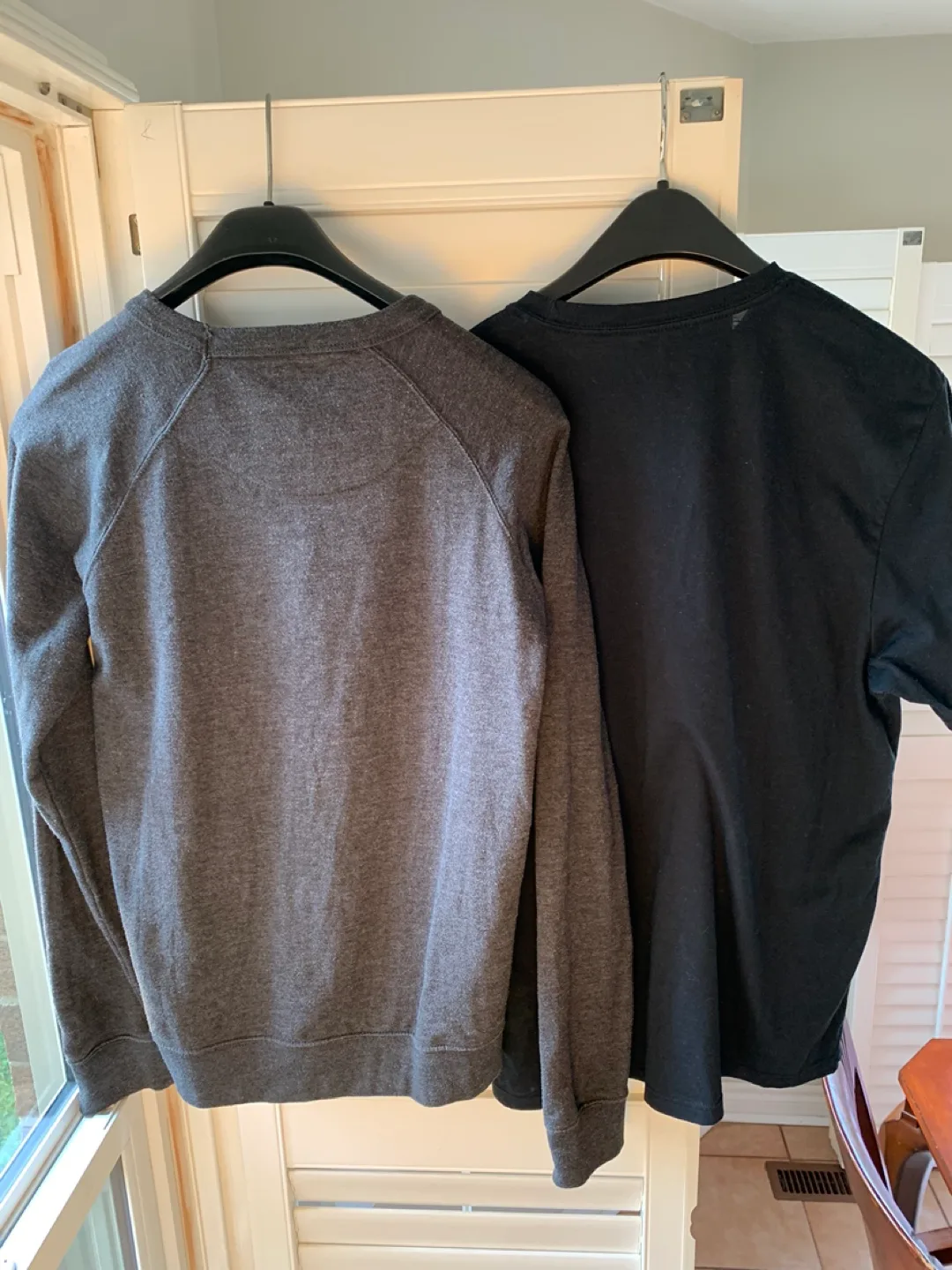 2 Toronto Raptors (sweatshirt and t-shirt) NBA Championship image indicator(2)