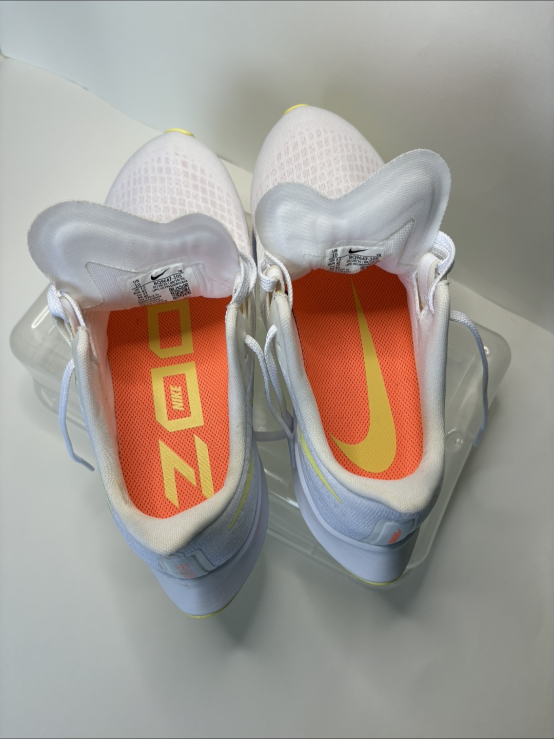 Women’s Nike running shoes - photo 5