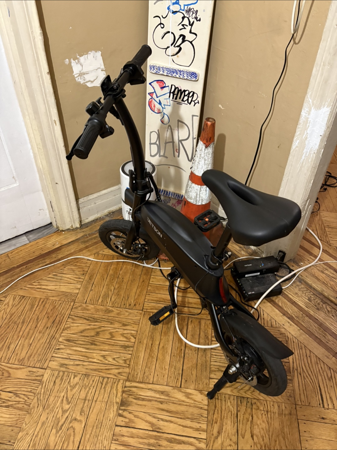 Jetson Folding Electric Bike - photo 3