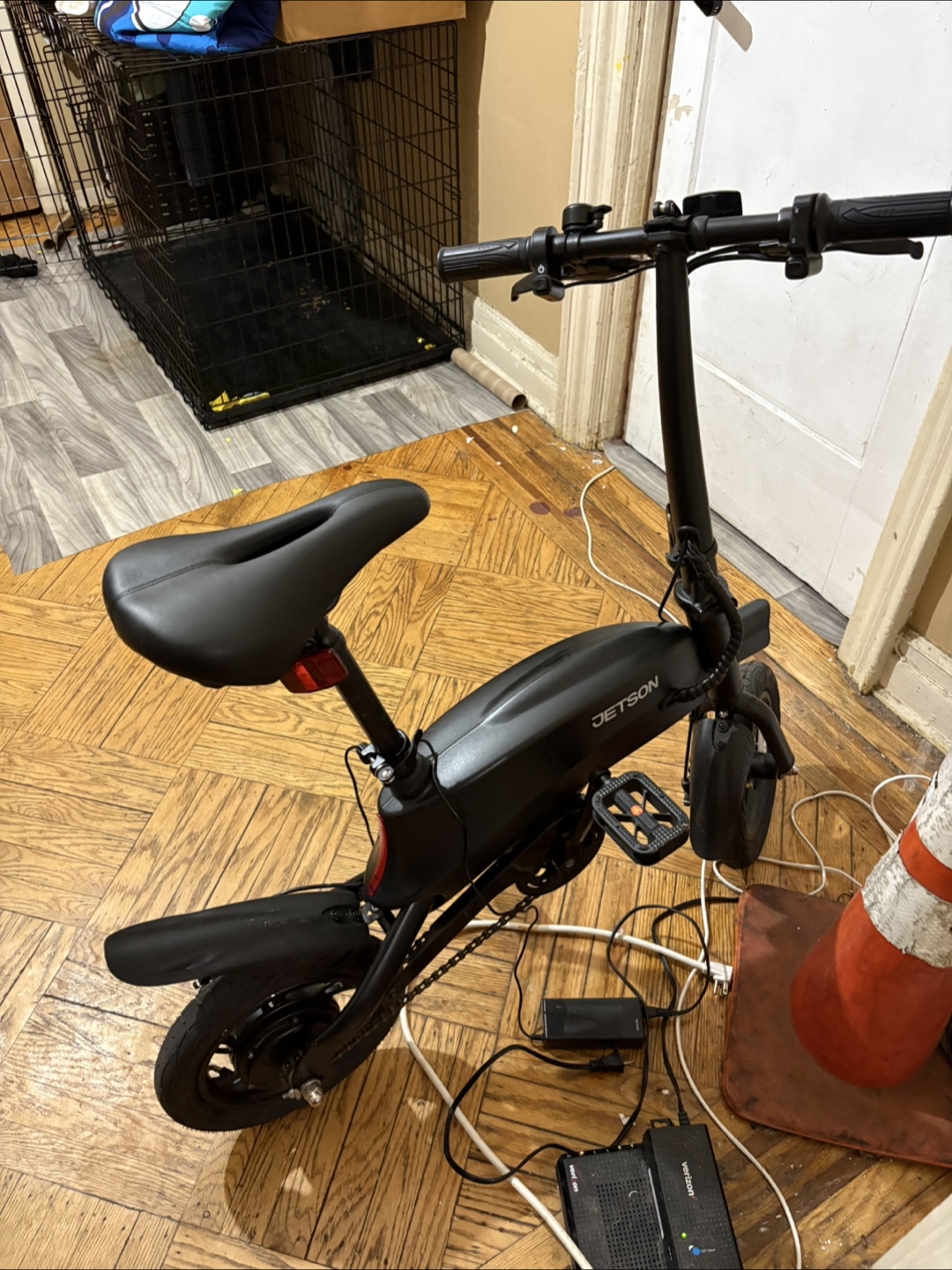 Jetson Folding Electric Bike - photo 2