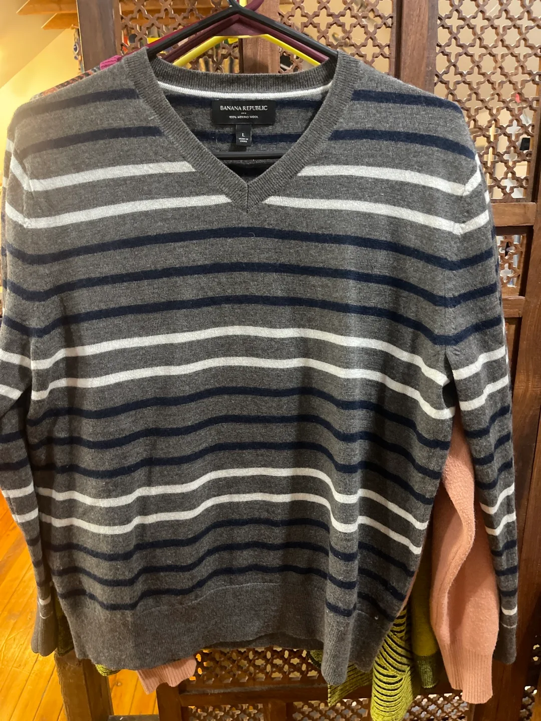 Banana Republic Striped Merino Wool V-Neck Sweater - Size Large thumbnail