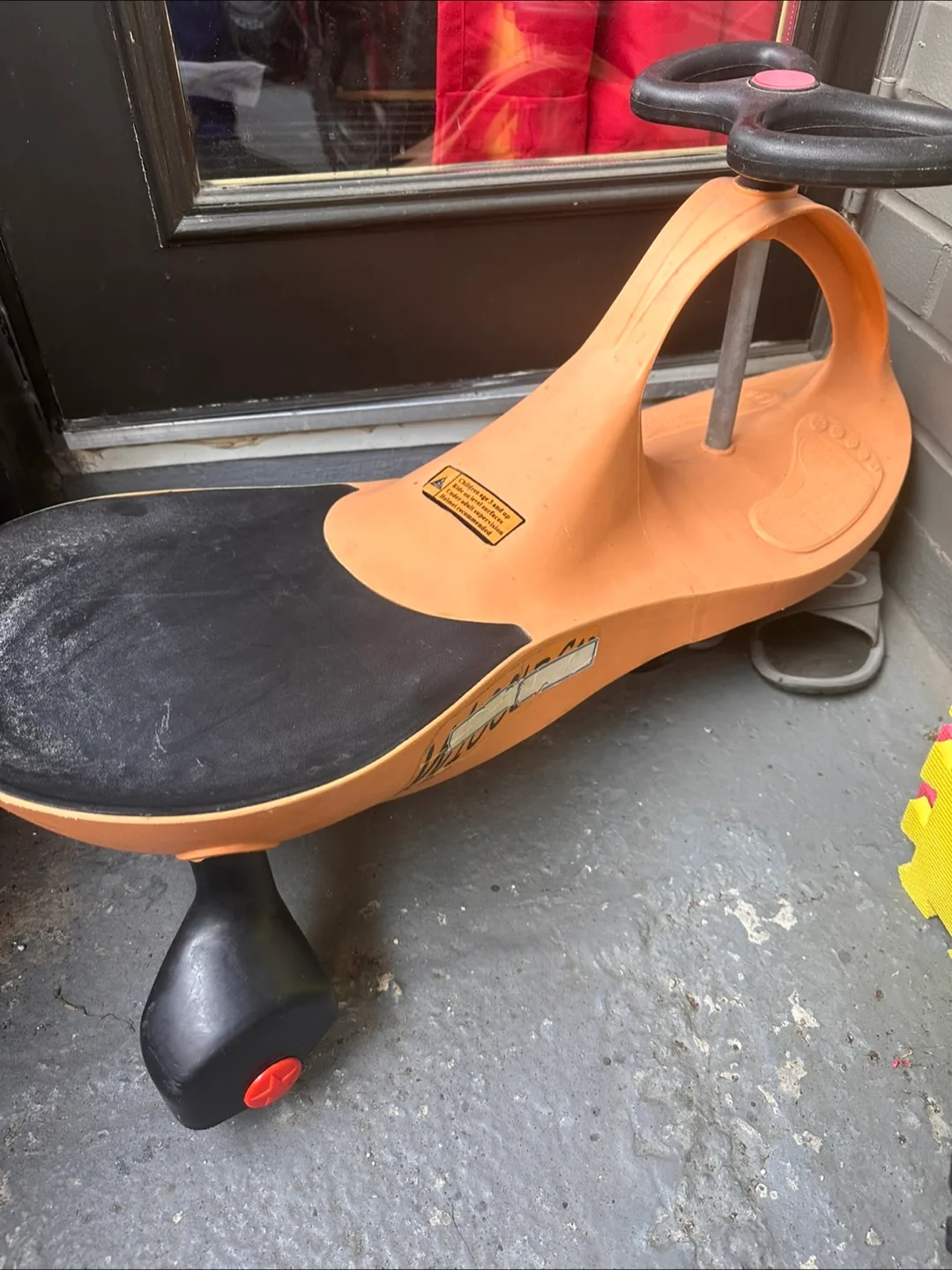 Whizzers Wiggle Car image indicator(2)