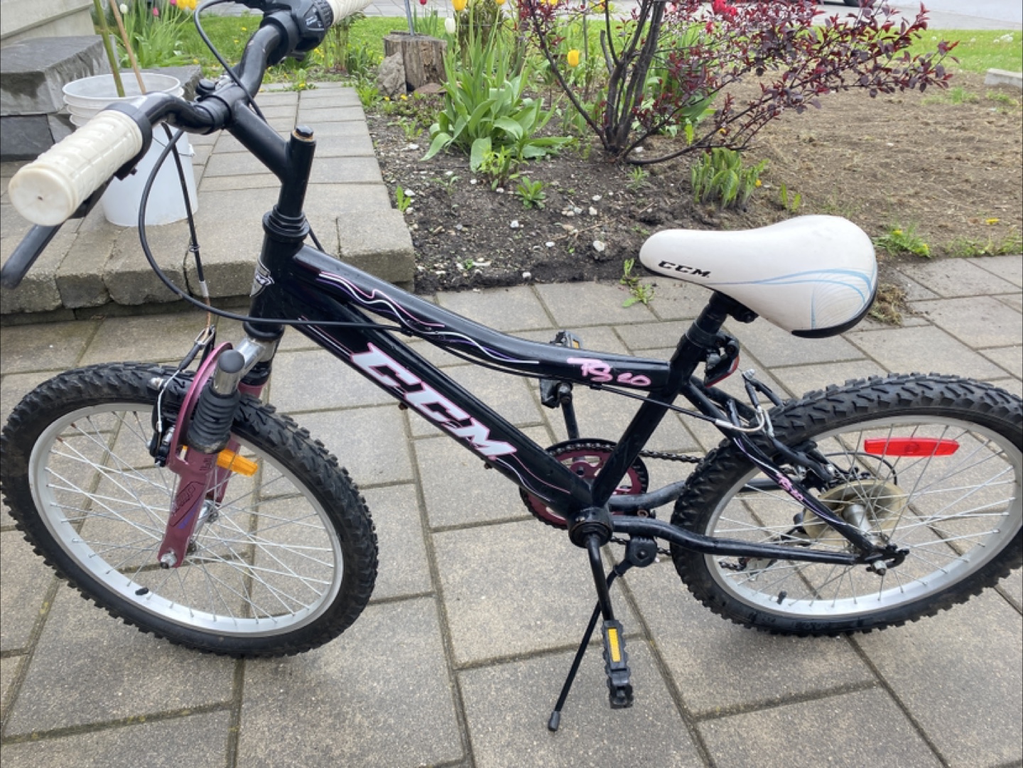 CCM R20 Girls' Bike - photo 2