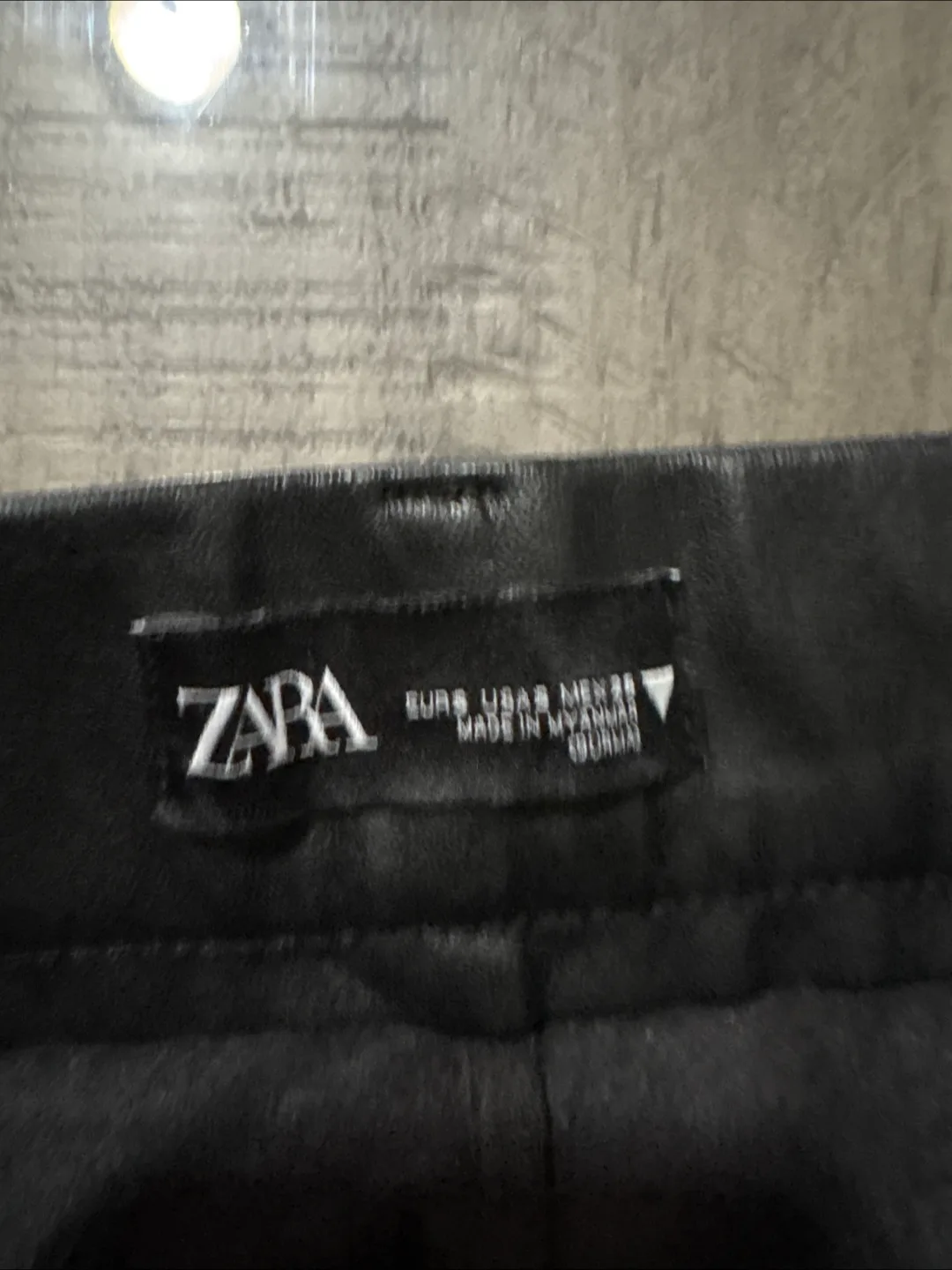 ZARA Black Leather Look Pants image indicator(2)
