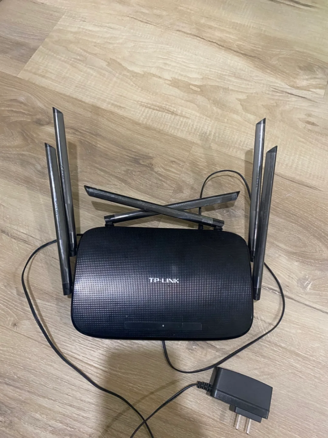 TP-Link AC2100 Wireless Dual Band Router - TL-WDR7300 thumbnail