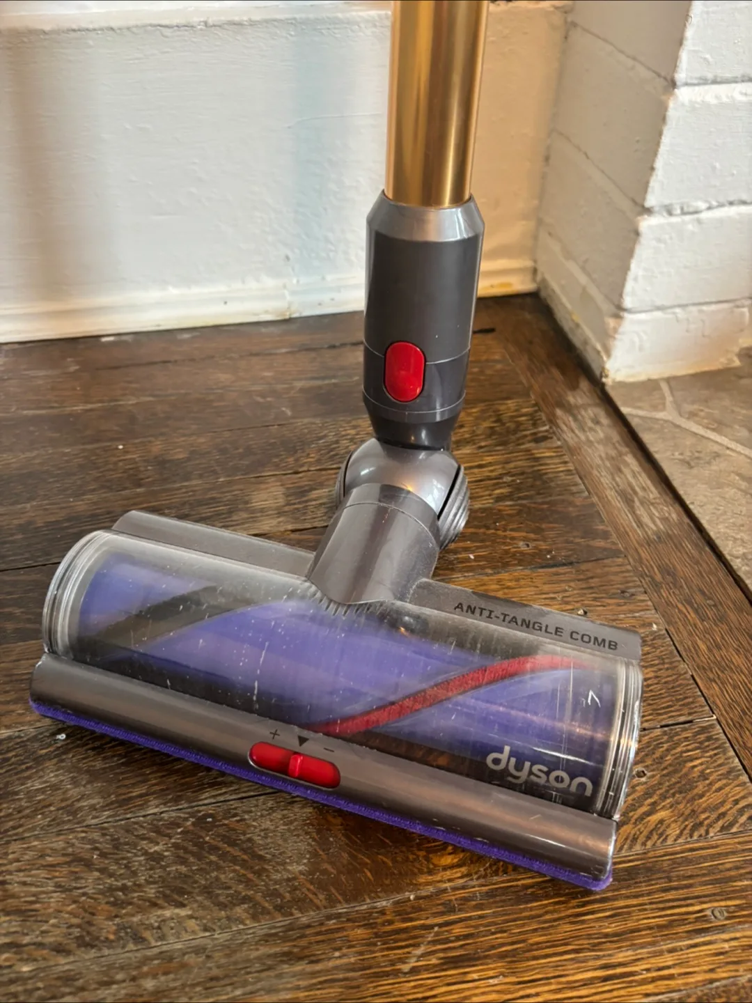 Dyson V15s Detect Submarine Absolute wet and dry vacuum cleaner image indicator(3)