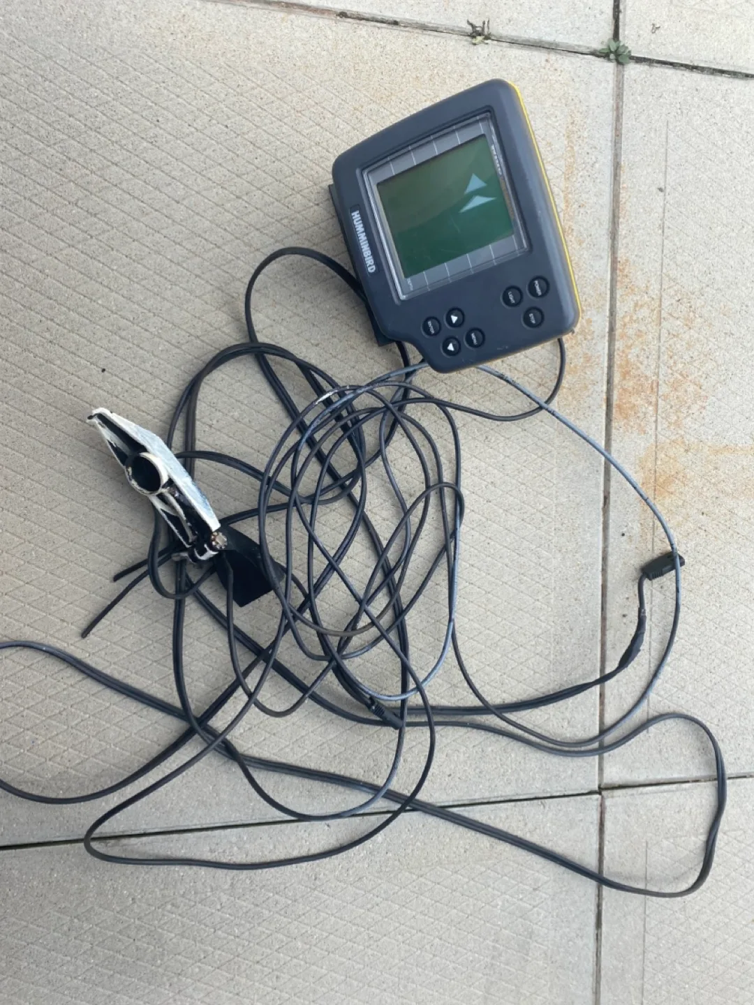 Humminbird Fish Finder thumbnail