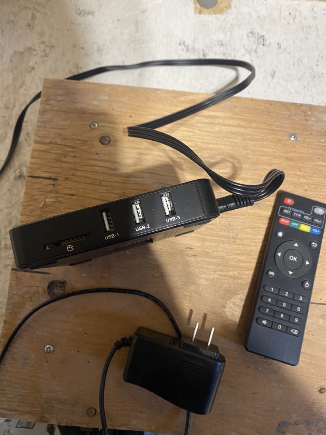 MYPIN 4K Media Player with Remote and Power Adapter - photo 2